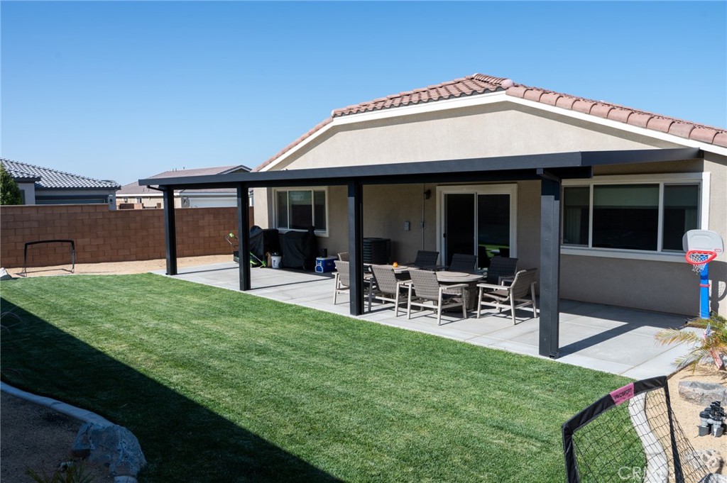 13366 Ficus Court Property Photo 22