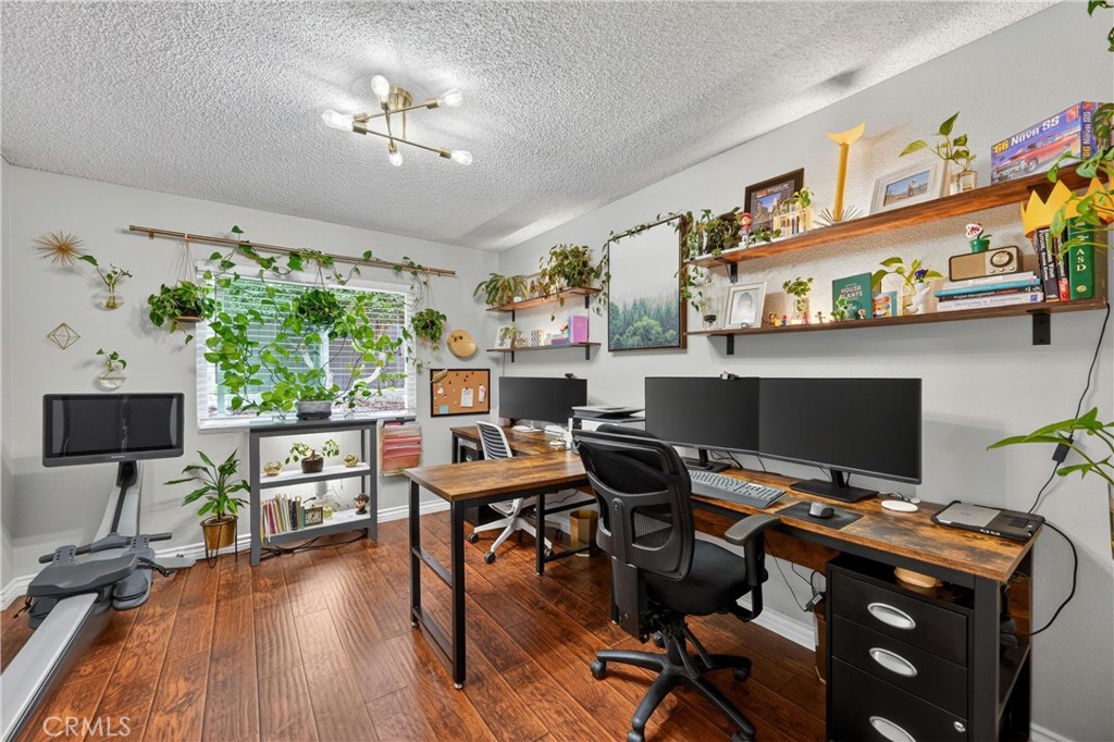 1817 N Solano Property Photo 25