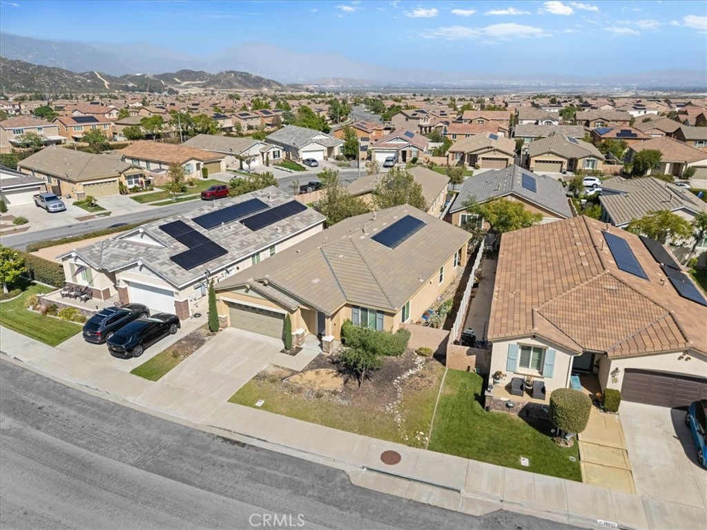 18037 Milkweed Lane Property Photo 4