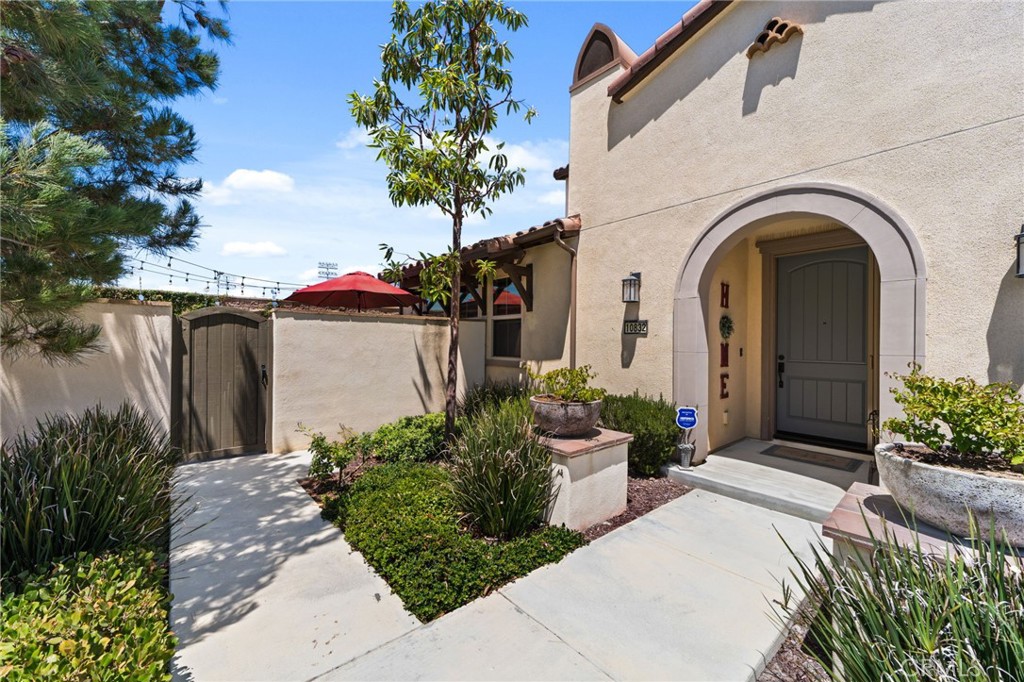 10832 Flora Park Property Photo 7