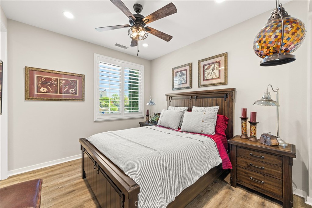 10832 Flora Park Property Photo 23