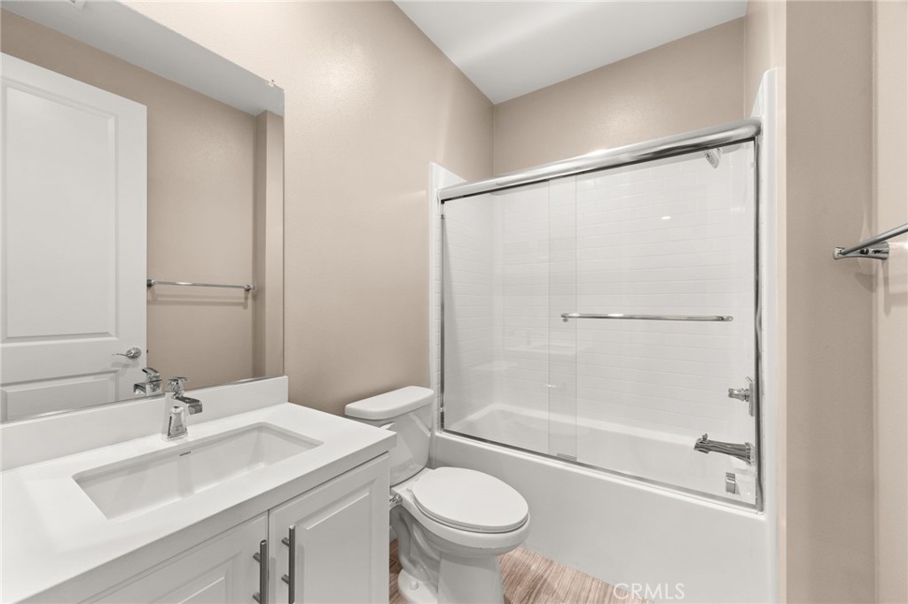 10832 Flora Park Property Photo 29