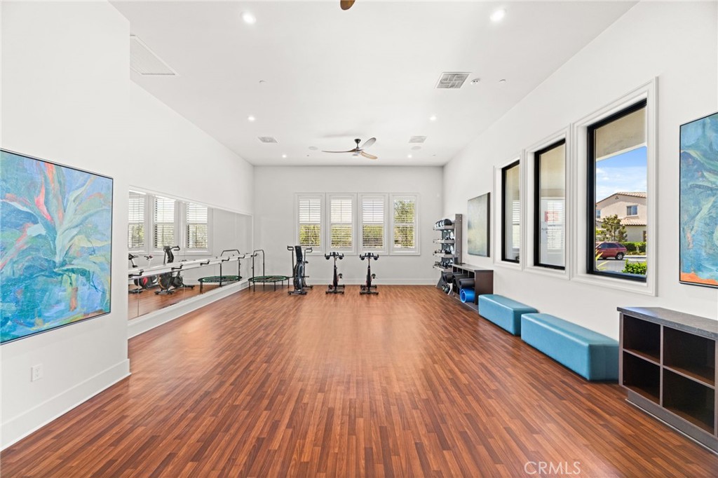 10832 Flora Park Property Photo 43