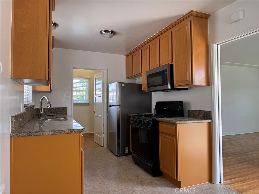 221 N Atlantic Property Photo 5