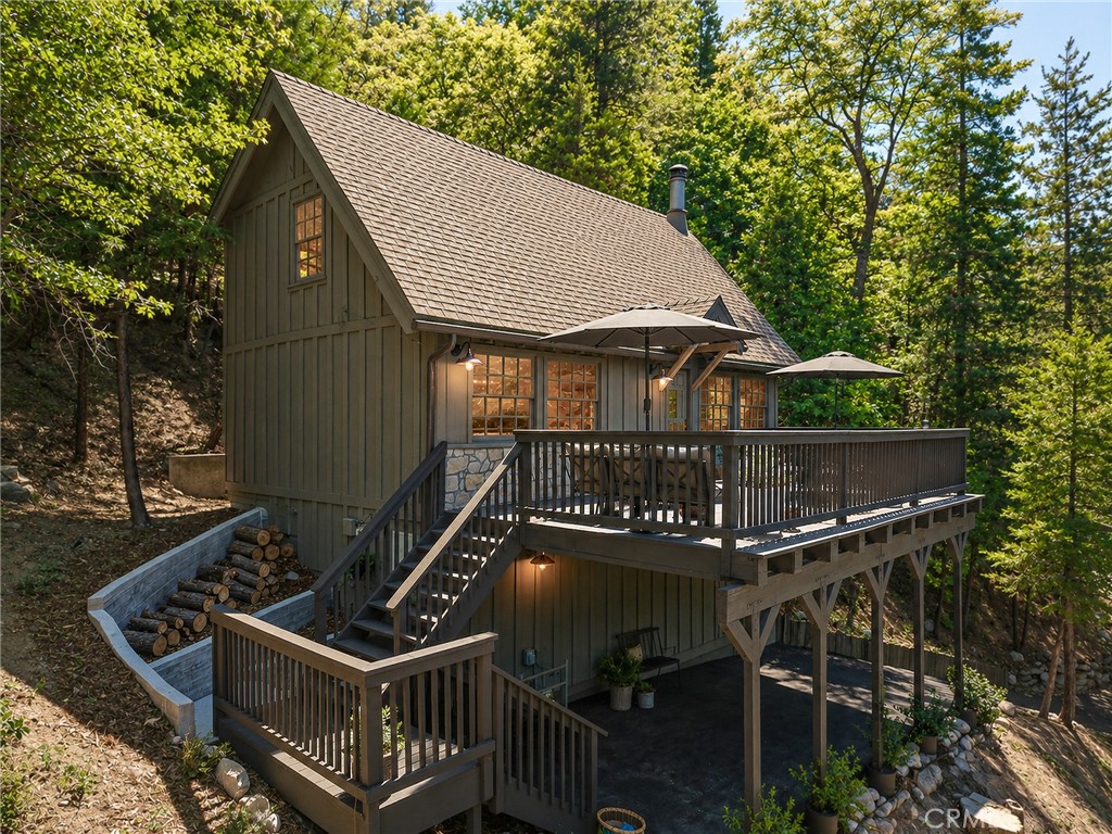 24085 Alpine Property Photo 1