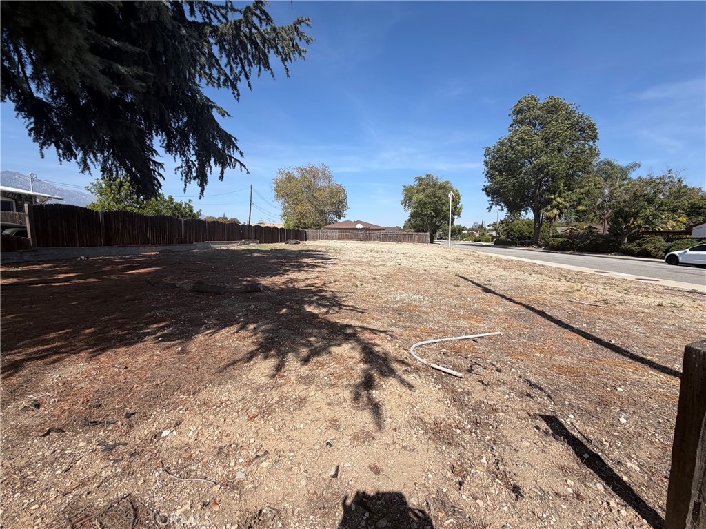 1978 N Indian Hill Property Photo 1