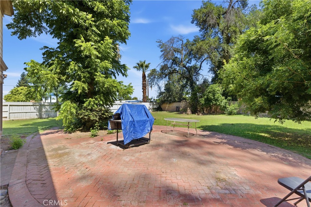 2132 Chester Property Photo 60