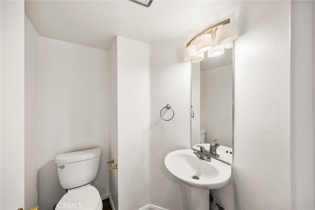 9757 La Monica Drive Property Photo 18