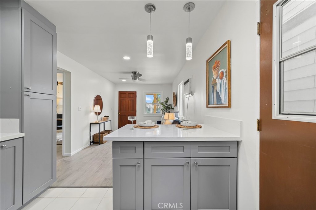 308 N Pasadena Avenue Property Photo 12
