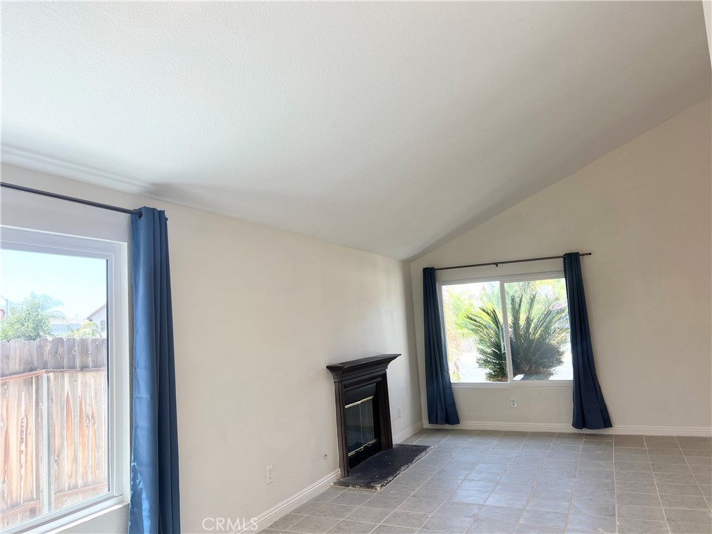 1084 E Evans Street Property Photo 5