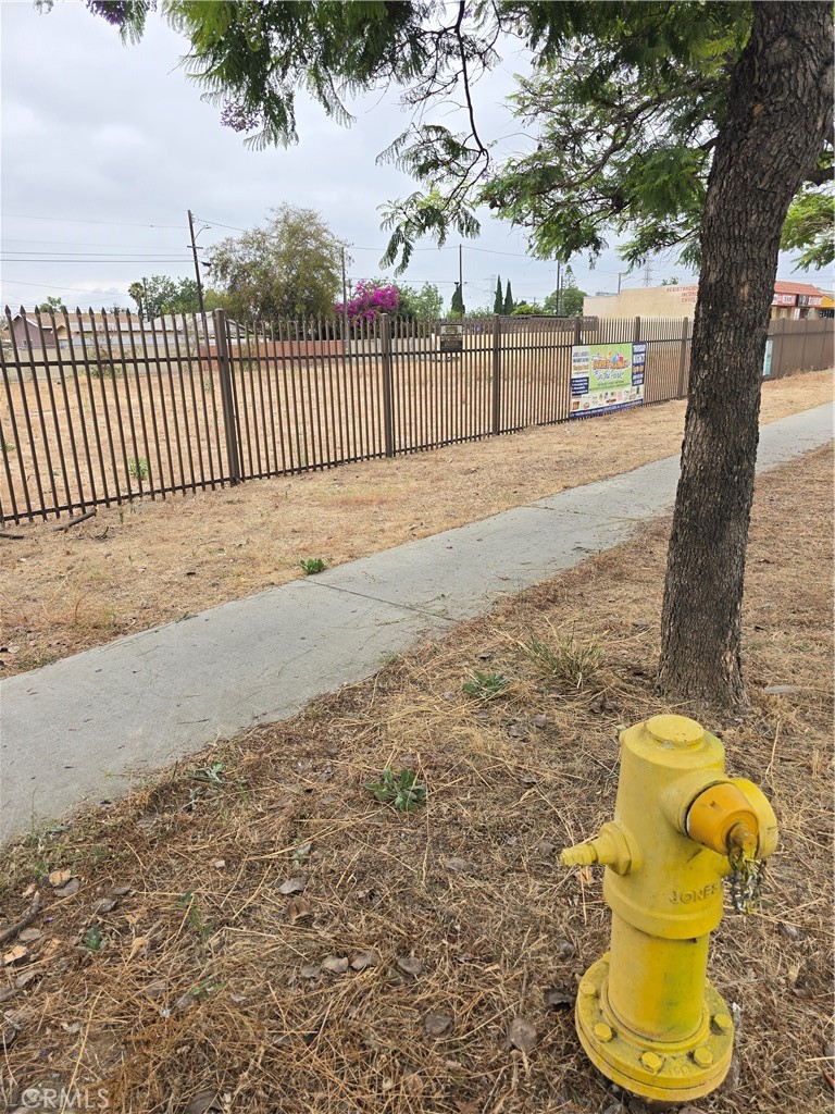 12714 Ramona Property Photo 8