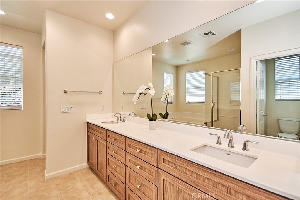 1523 Johnson Court Property Photo 8