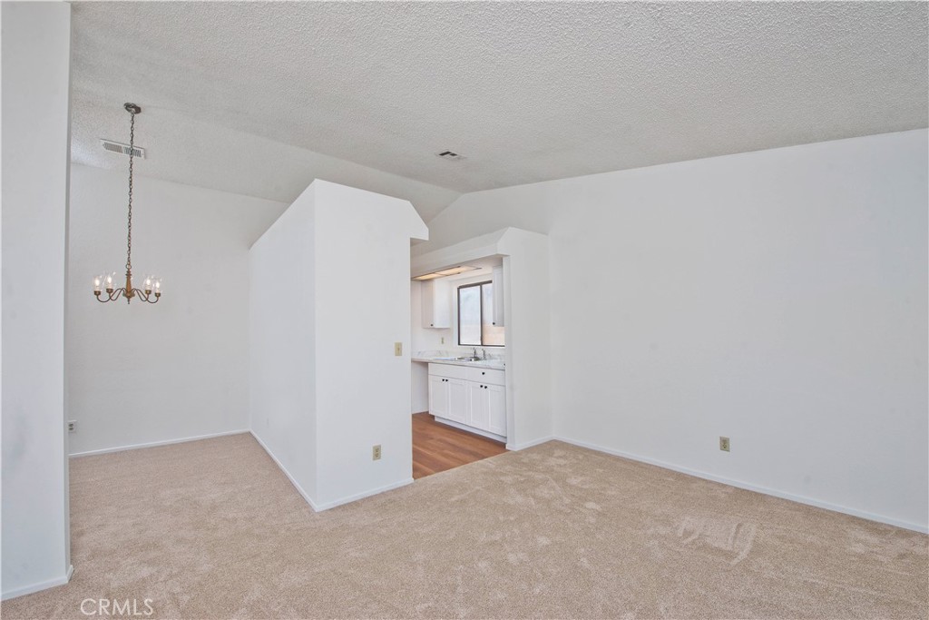 45539 York Place Property Photo 10