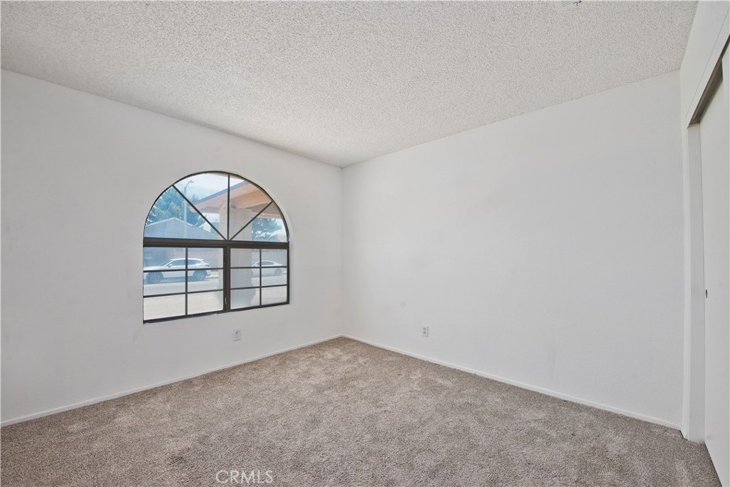 45539 York Place Property Photo 18