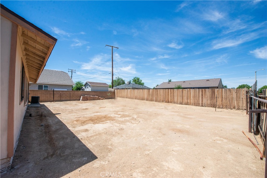 45539 York Place Property Photo 20