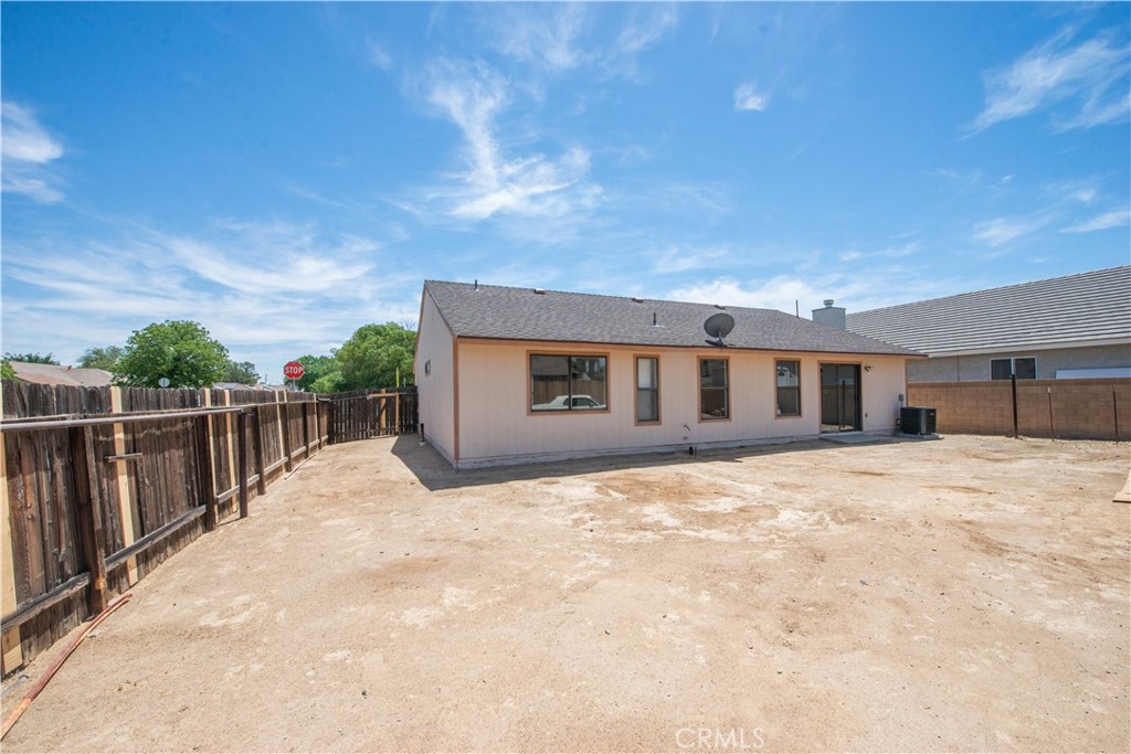 45539 York Place Property Photo 21