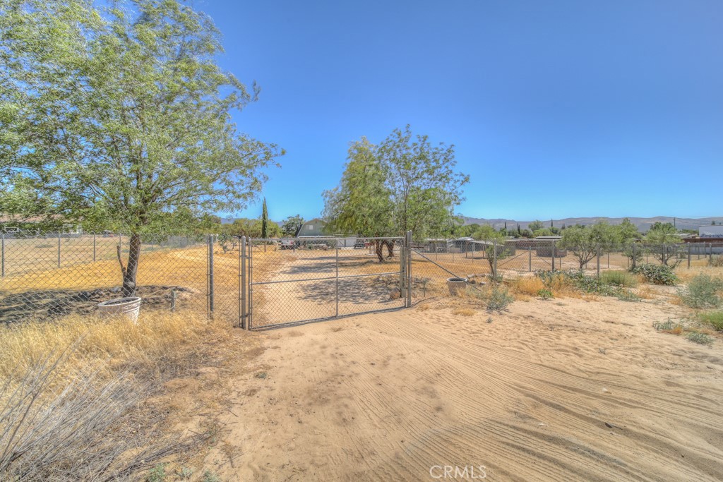 59145 Roger Property Photo 2