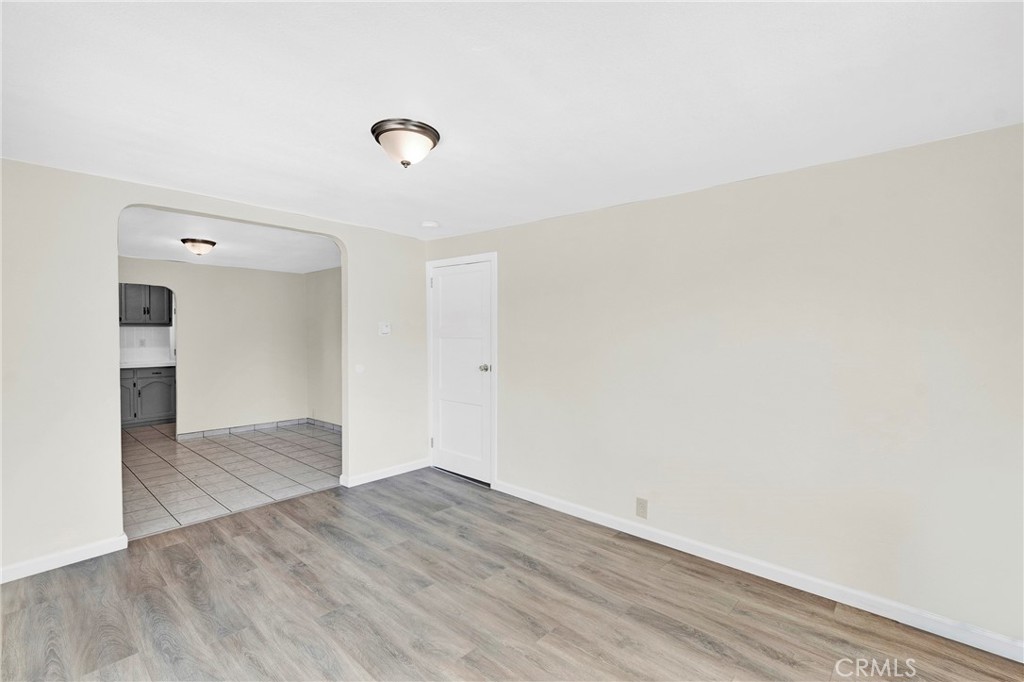 3577 Siskiyou Property Photo 9