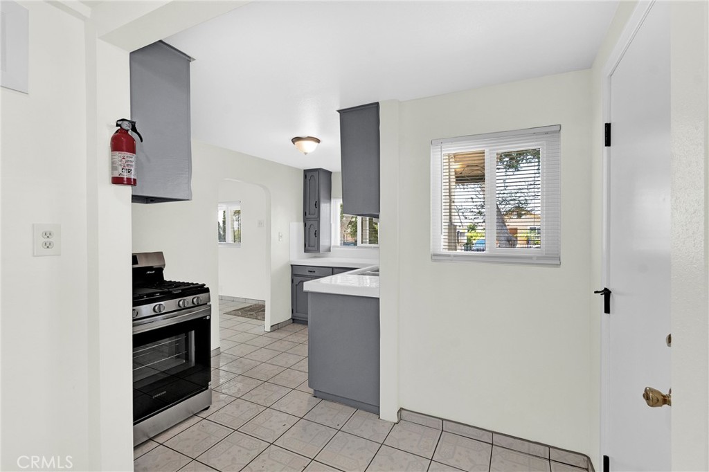 3577 Siskiyou Property Photo 16