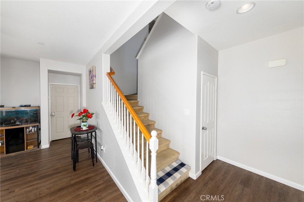 11239 Scarlet Ave Property Photo 9