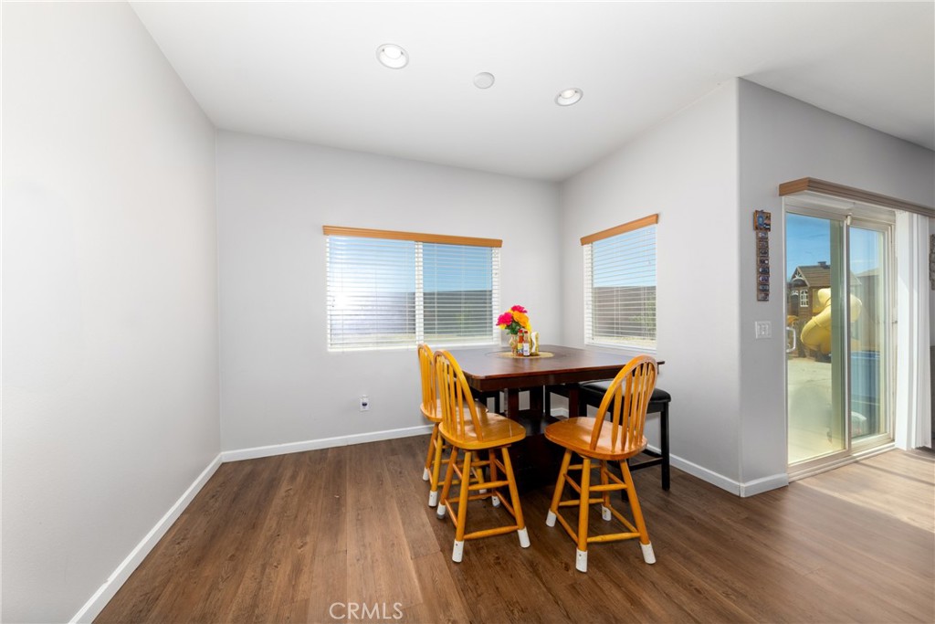 11239 Scarlet Ave Property Photo 13