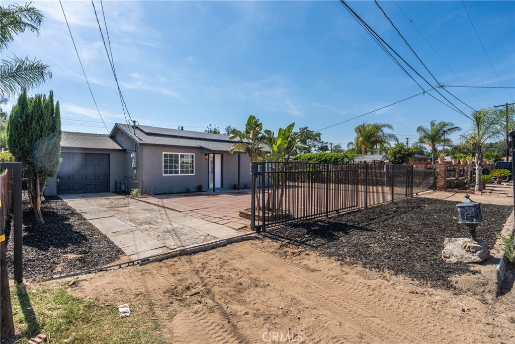 10546 Orchard Street Property Photo 3