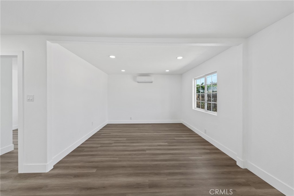 10546 Orchard Street Property Photo 7
