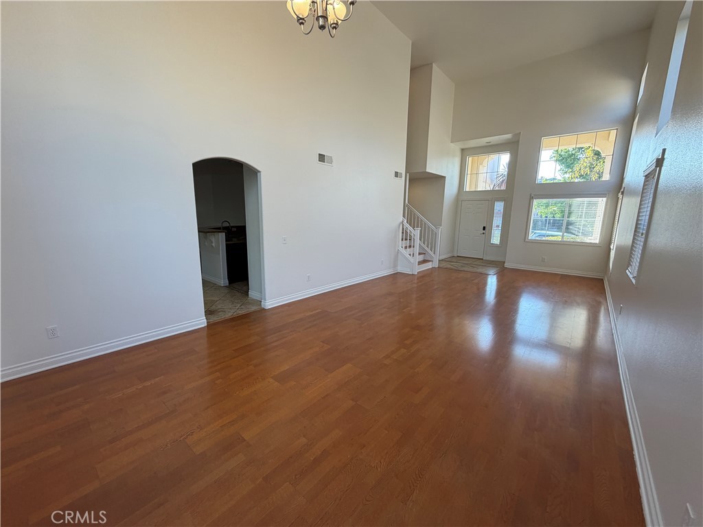 45402 Eagle Crest Lane Property Photo 5
