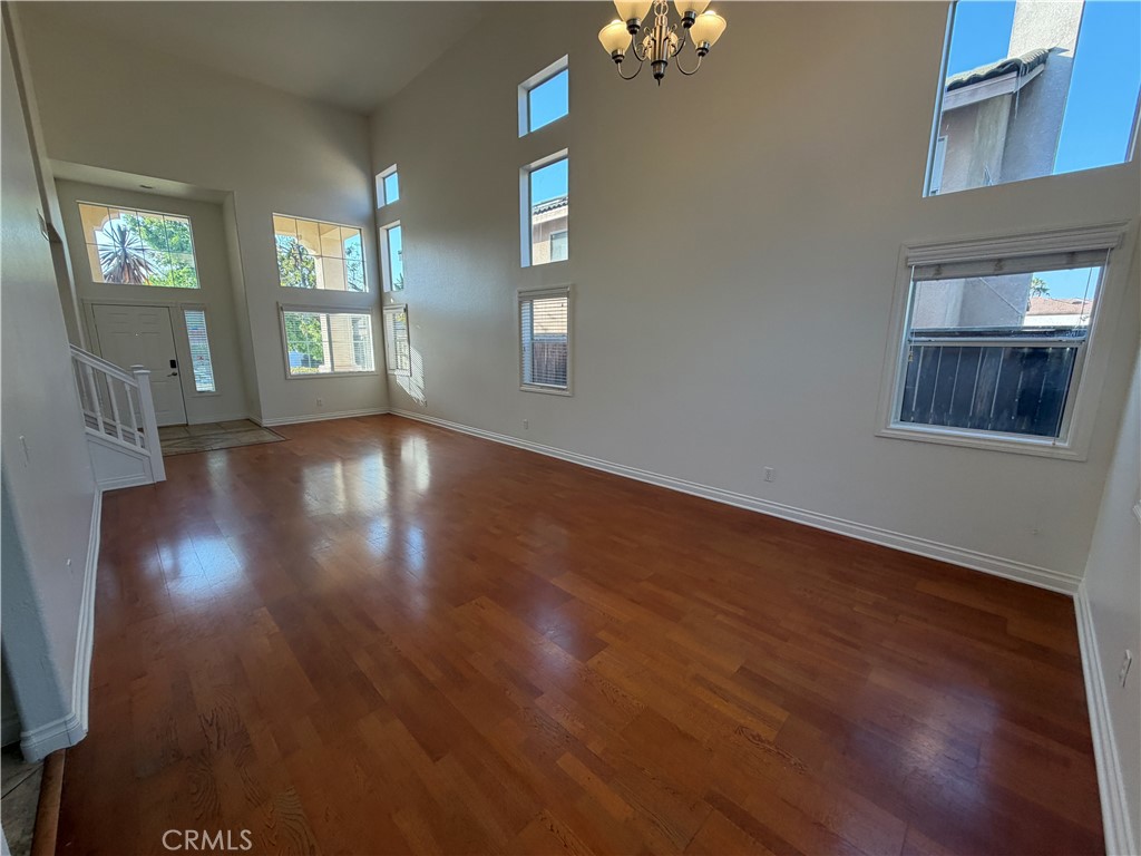 45402 Eagle Crest Lane Property Photo 6