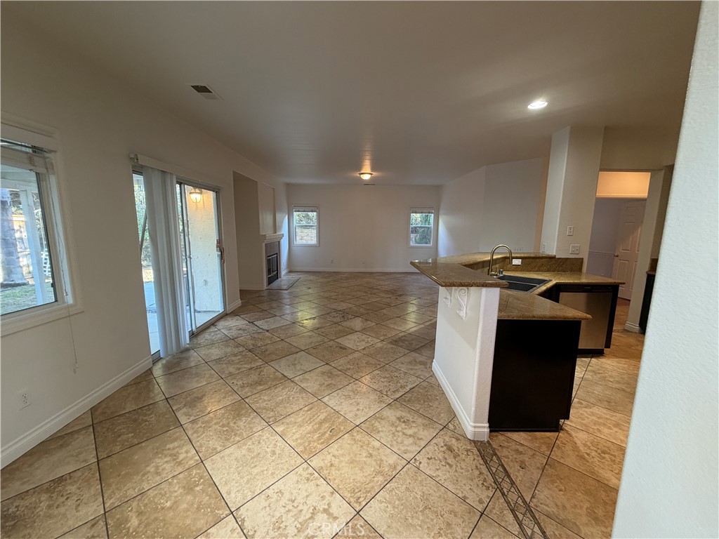 45402 Eagle Crest Lane Property Photo 7