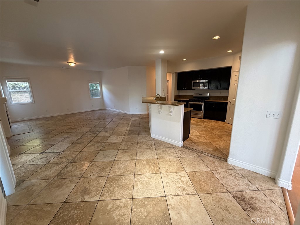 45402 Eagle Crest Lane Property Photo 8