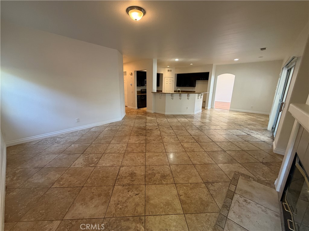 45402 Eagle Crest Lane Property Photo 9