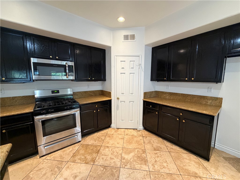 45402 Eagle Crest Lane Property Photo 14