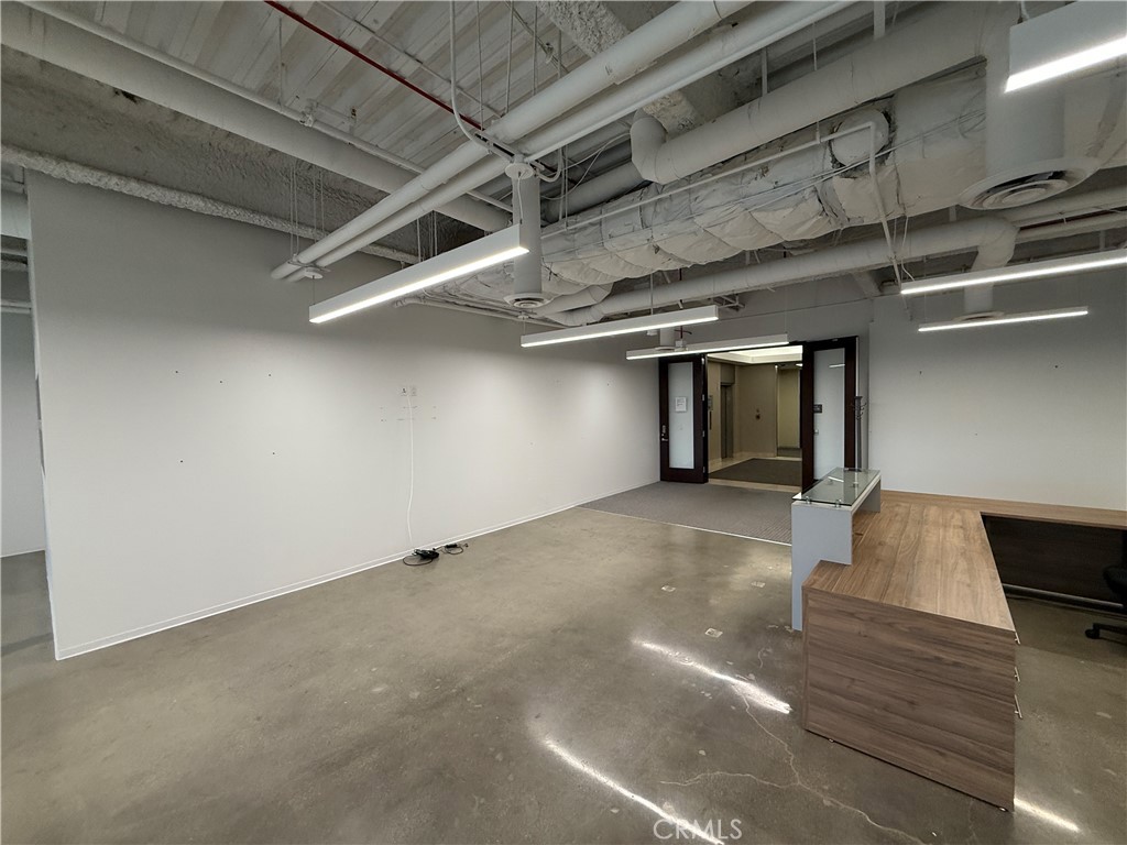 770 The City S 2000 Property Photo 8