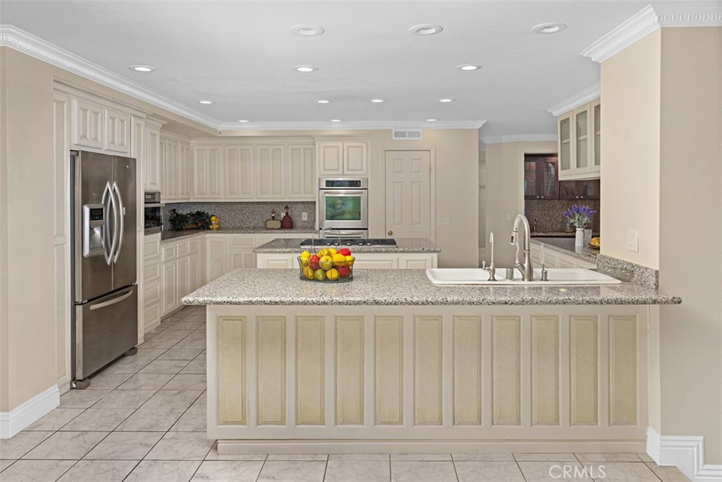 21848 Arbor Court Property Photo 14