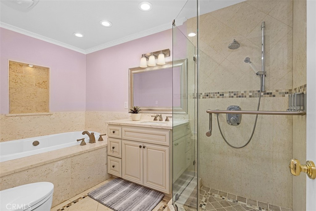 21848 Arbor Court Property Photo 28