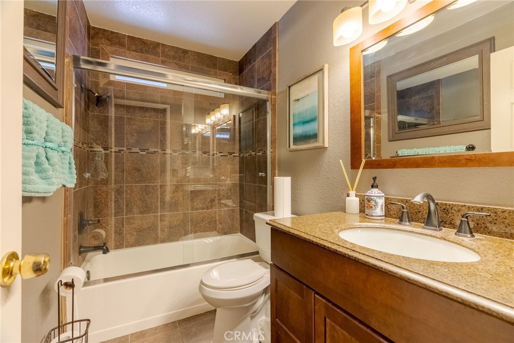 1199 Runaway Circle Property Photo 10