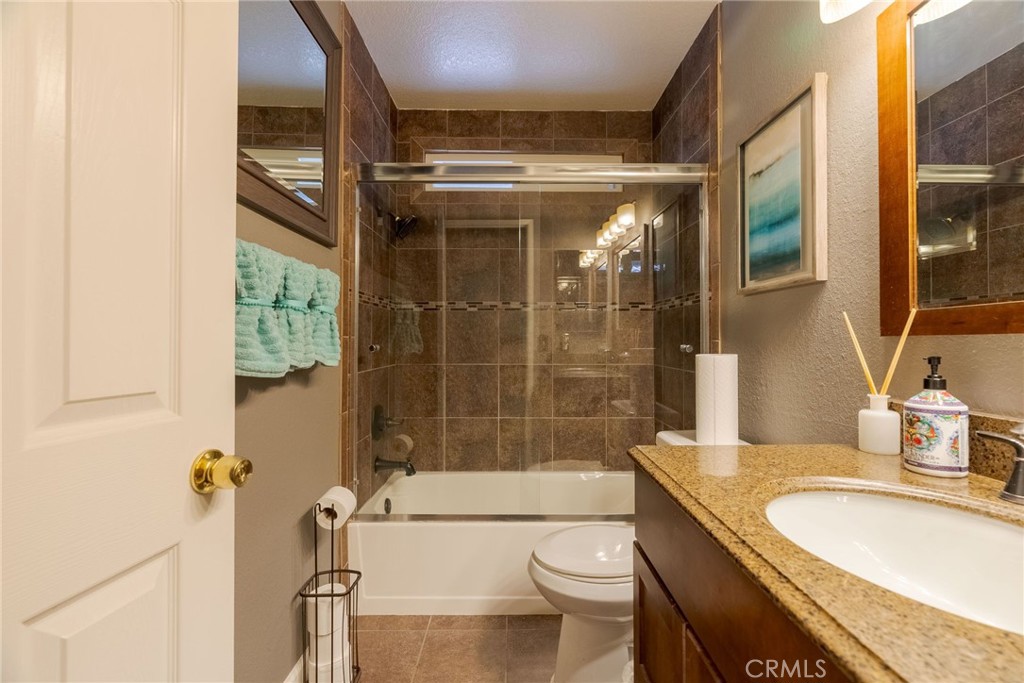 1199 Runaway Circle Property Photo 11
