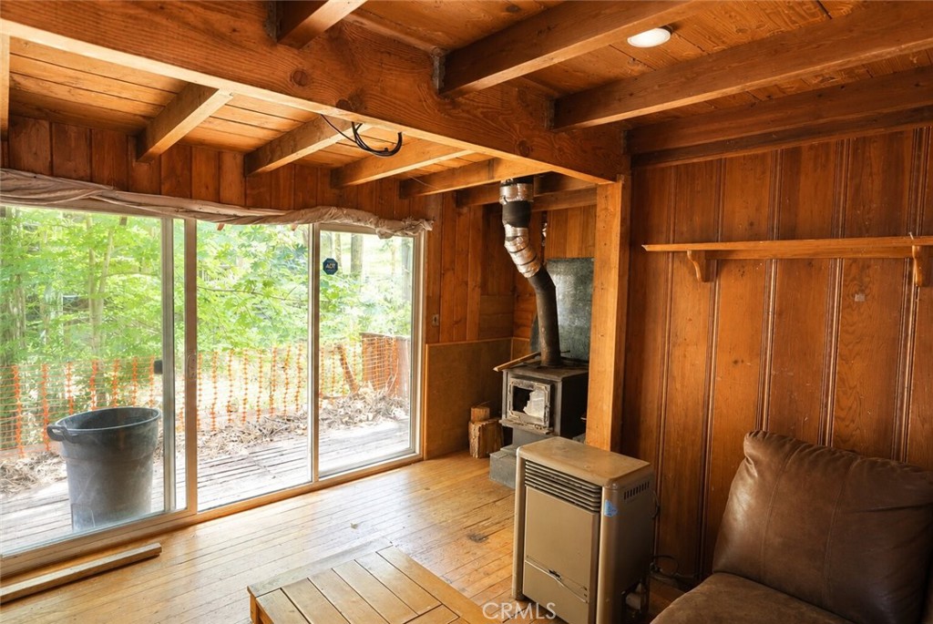 25020 Moon Drive Property Photo 10