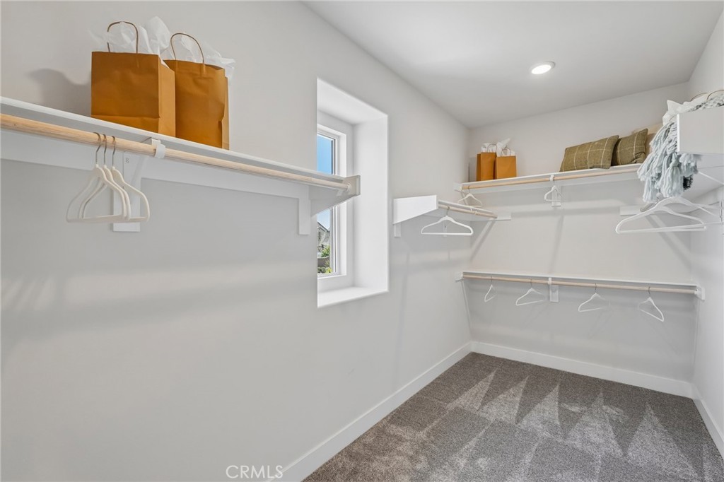 8596 Toyon Street Property Photo 7