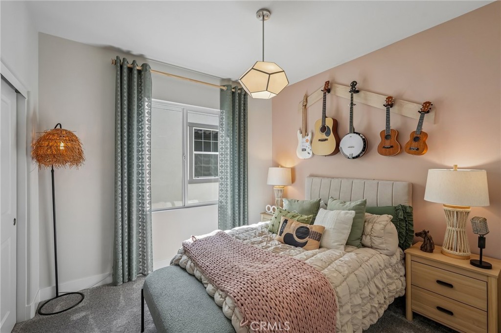 8596 Toyon Street Property Photo 18