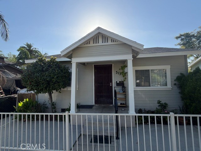 317 N Palm Property Photo 3