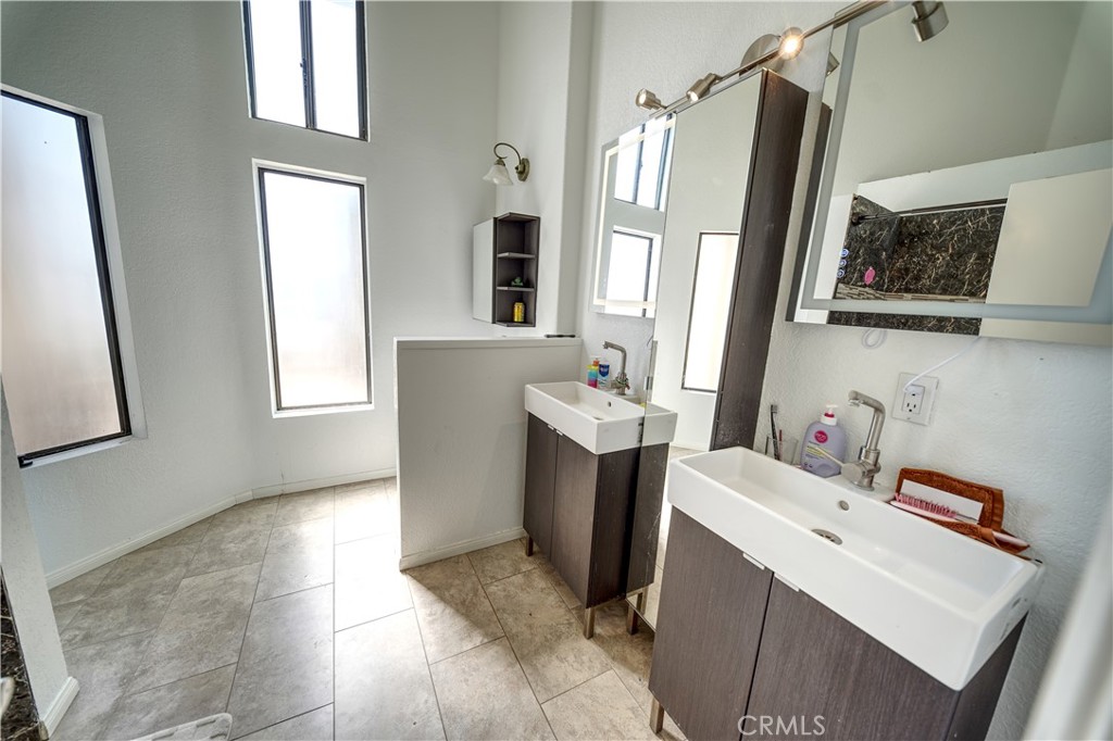 2017 Orchard 12b Property Photo 9