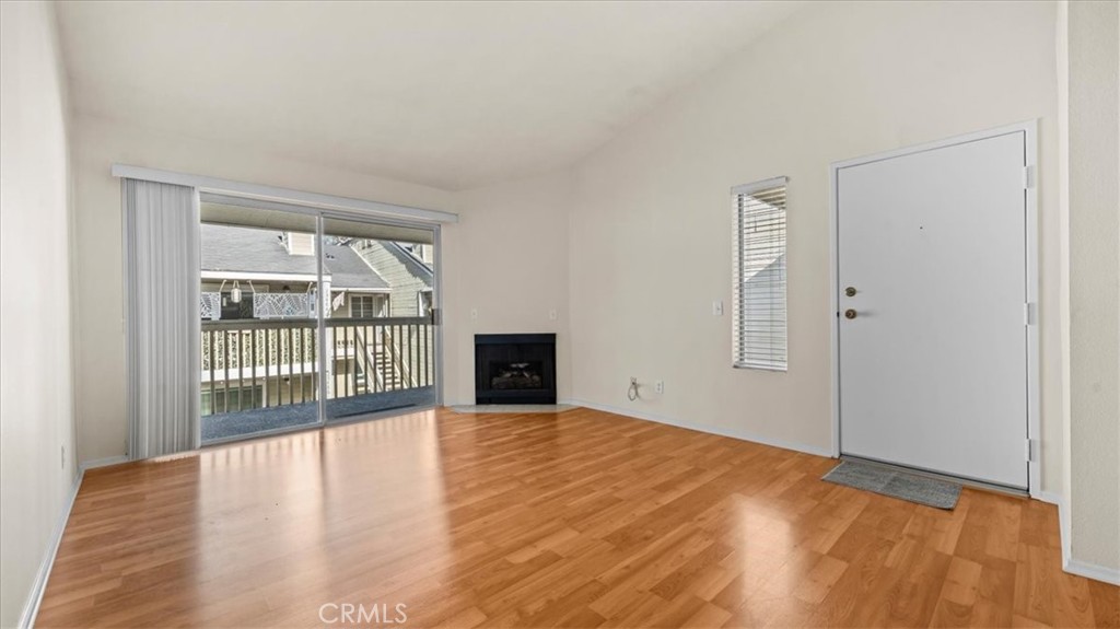 23506 Cambridge Road Property Photo 7