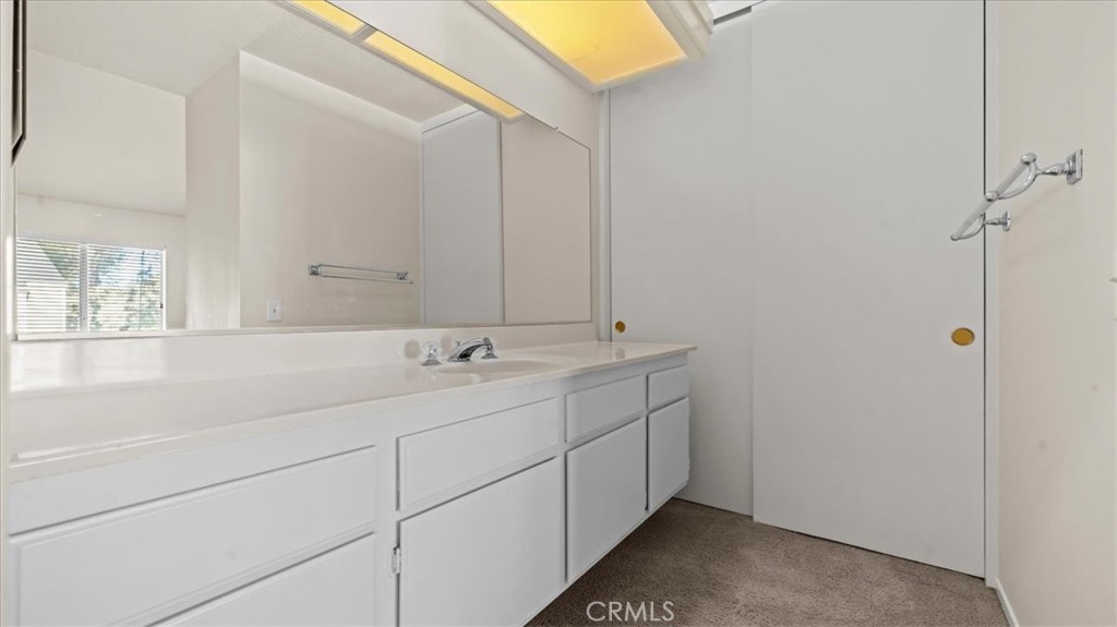 23506 Cambridge Road Property Photo 21
