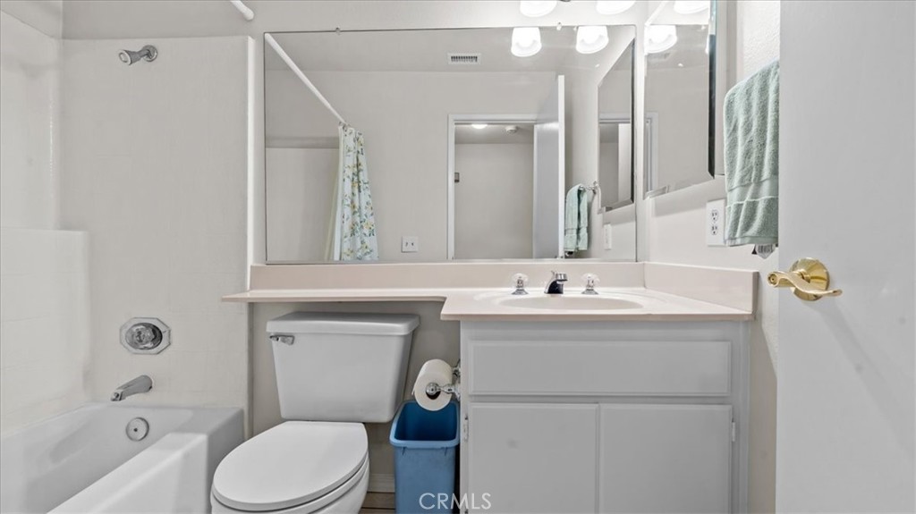 23506 Cambridge Road Property Photo 25