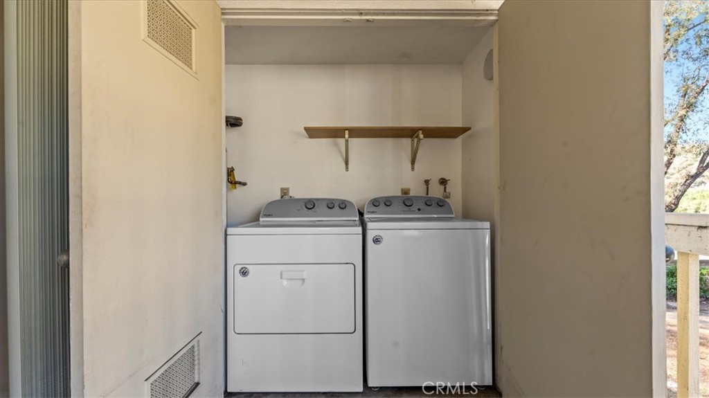 23506 Cambridge Road Property Photo 29