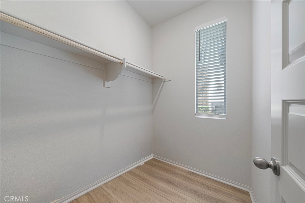 236 Lockhart Way Property Photo 6