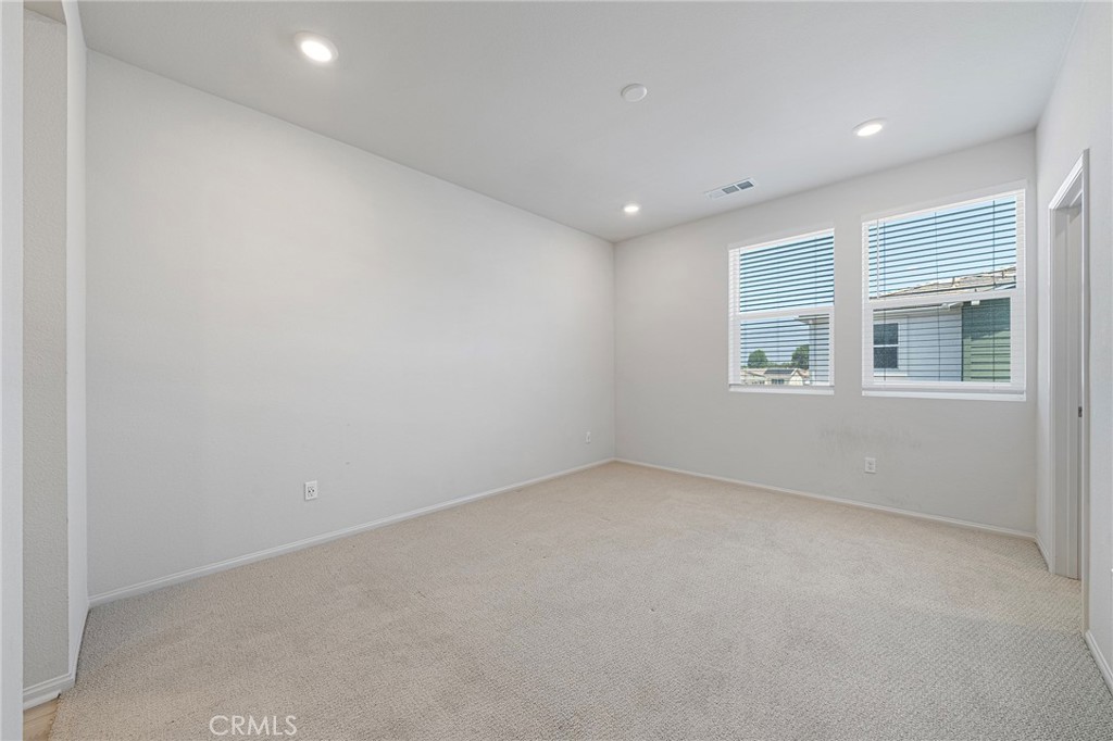 236 Lockhart Way Property Photo 20