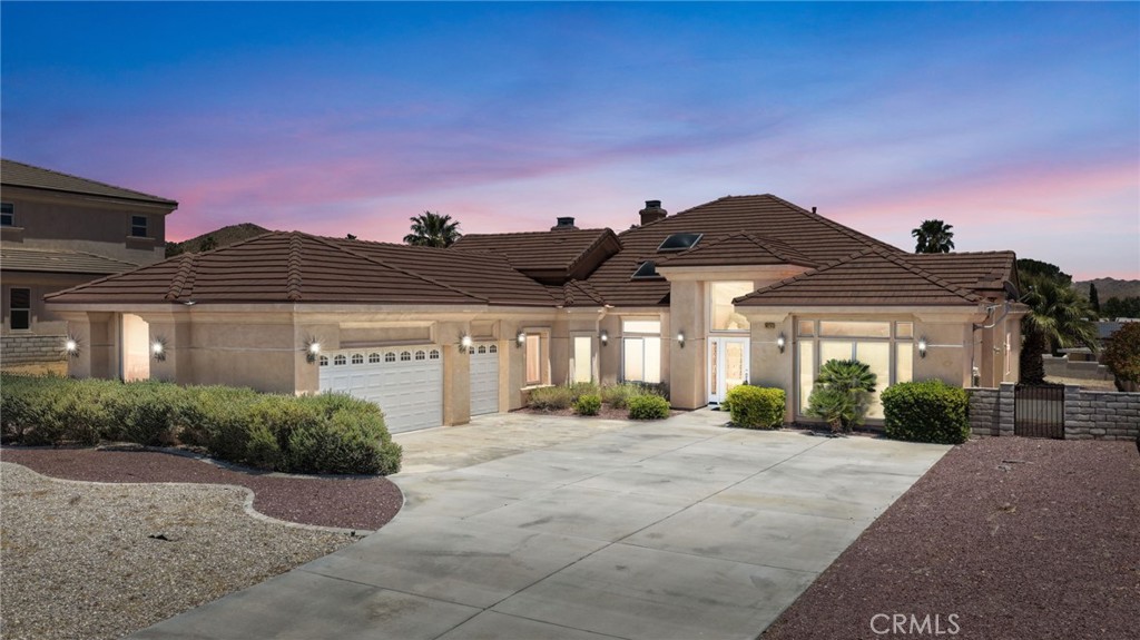 16233 Ridge View Drive Property Photo 1